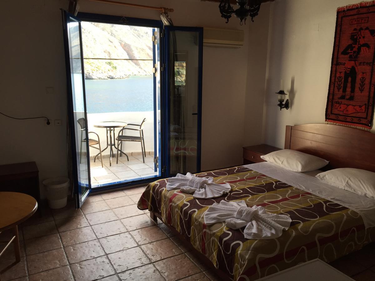 Daskalogiannis Hotel Loutró Quarto foto